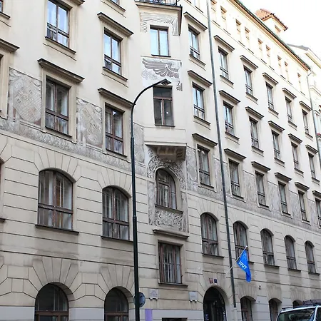 Hlavkova